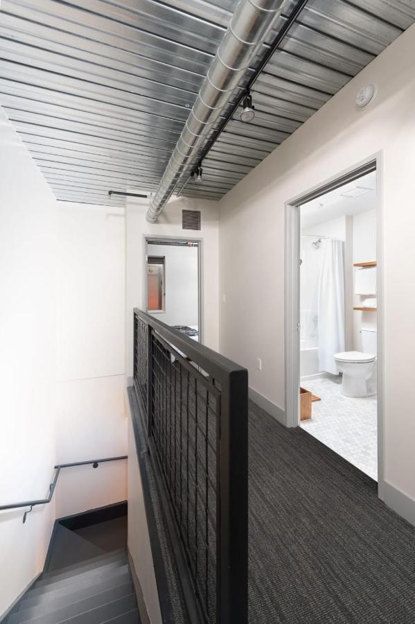 Brewery District 2-Story 2Br Apt Near Fiserv With Rooftop, Gym, And Parking Milwaukee Dış mekan fotoğraf